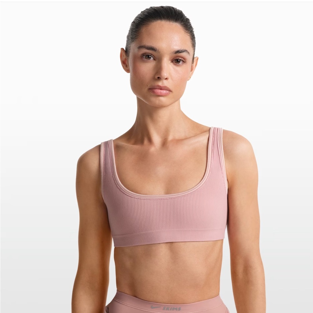 NWT Nike Skims Ribbed Micro Scoop Neck Bralette, size M - Picture 5 of 5
